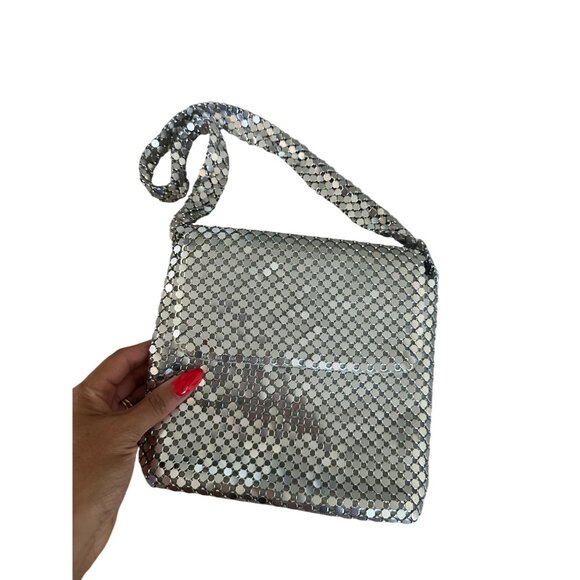 MESH Chain Silver Cocktail Disco Shoulder Bag - Picture 2 of 5